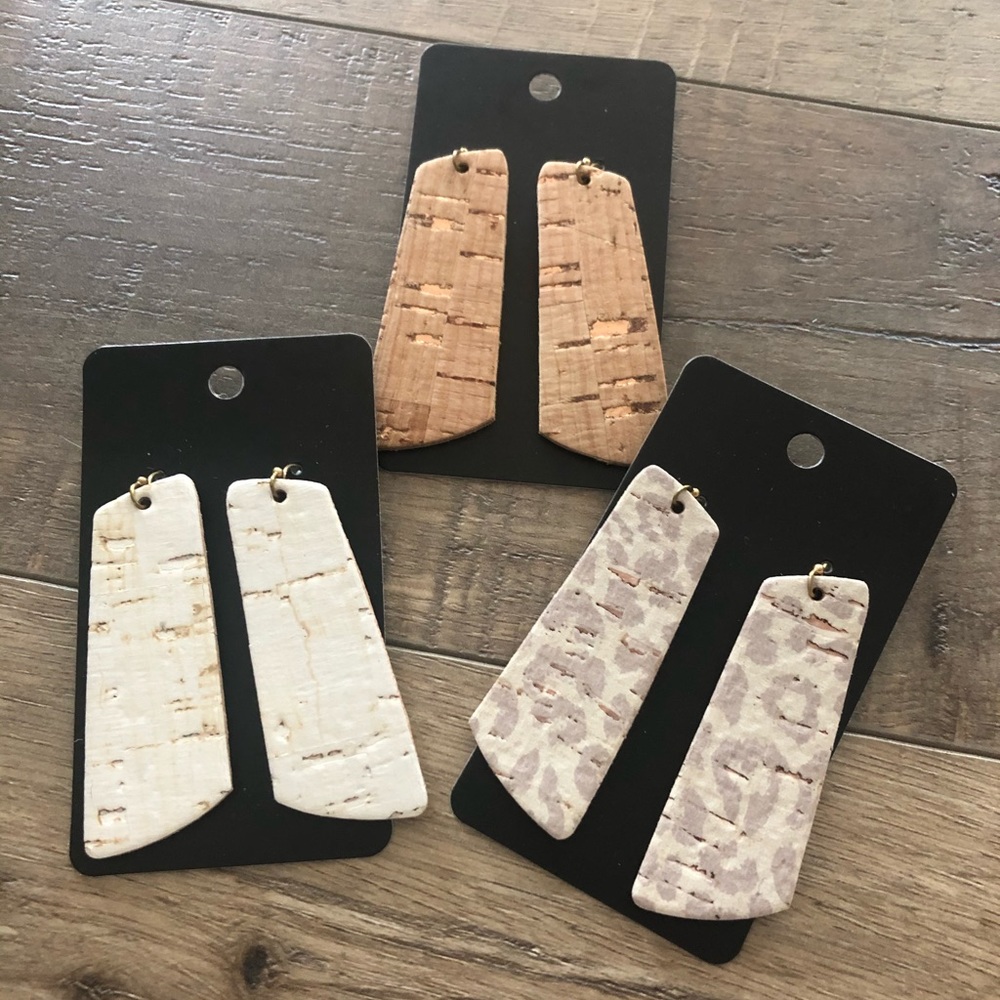 6 Pack of Cork & Genuine Leather Pillar Earrings